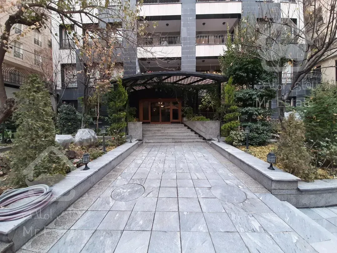 اجاره و رهن آپارتمان زعفرانیه 346  متر شیک