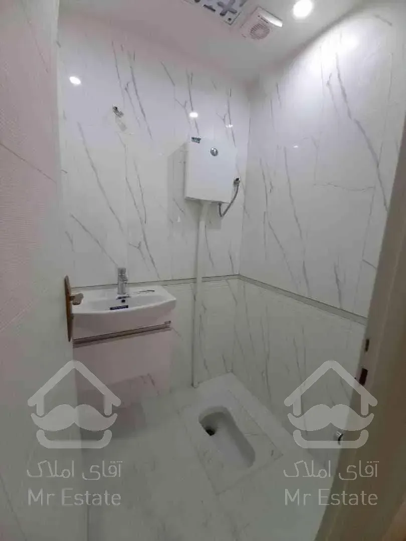 ۶۰متر،نوساز در پونک