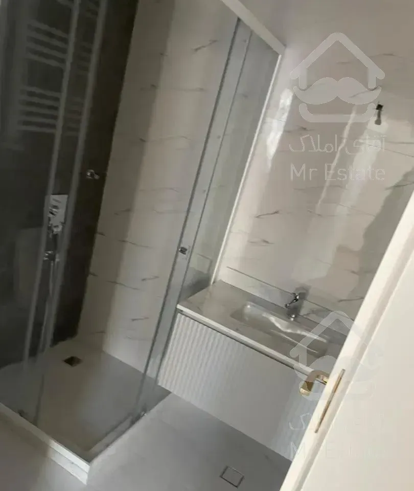 180مترنوسازکلیدنخورده//میرداماد/2پارکینگ سندی