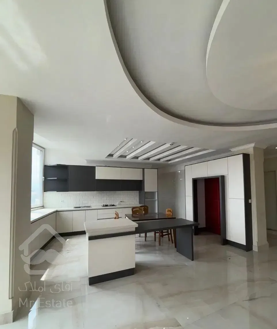 رهن و اجاره آپارتمان ۲۵۰ متری بَر اصلی امیرکبیر