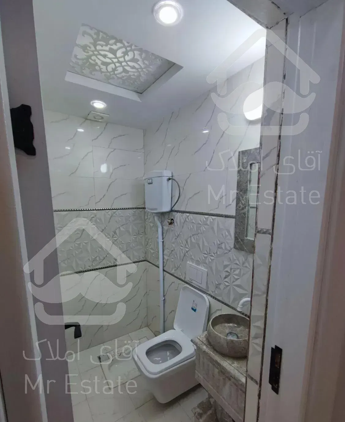 قلهک ۵۲متر ۱خواب مستر ۲پارکینگ