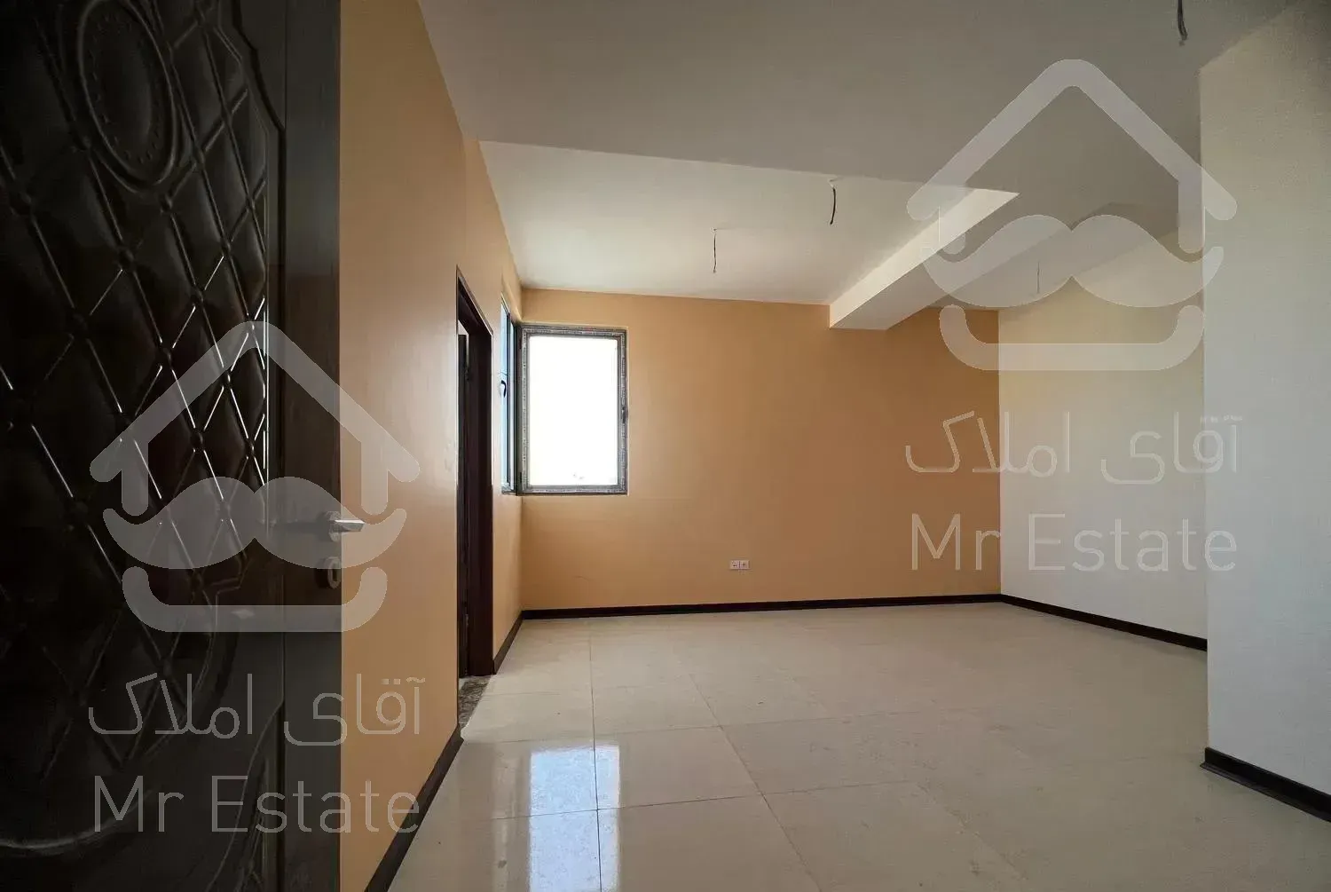 چیتگر۹۰متر۲اتاق،کلیدنخورد،جنوبی،روشن،برج برندتریتا