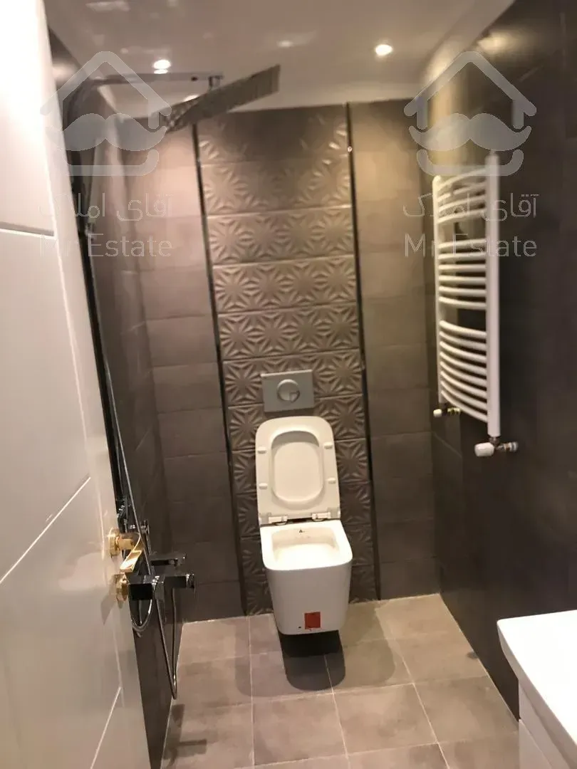 آپارتمان ۱۳۳ متر ، ۳ خواب ، فول فول بازسازی شده