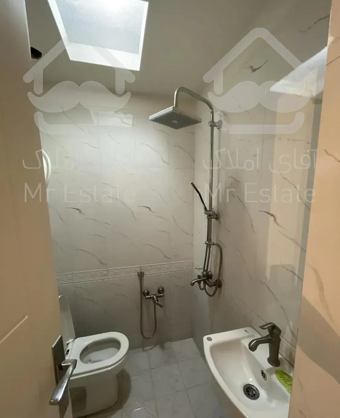 اپارتمان نوساز  در منطقه ۱۰۱ متری