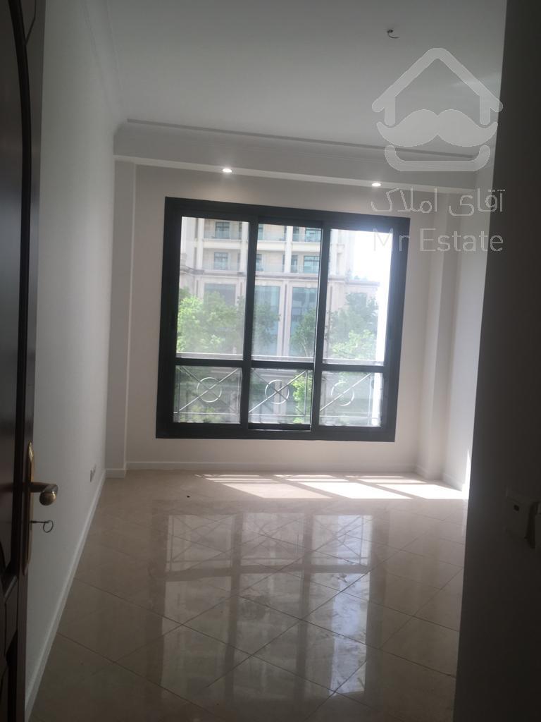 اجاره و رهن آپارتمان محمودیه 215  متر لاکچری
