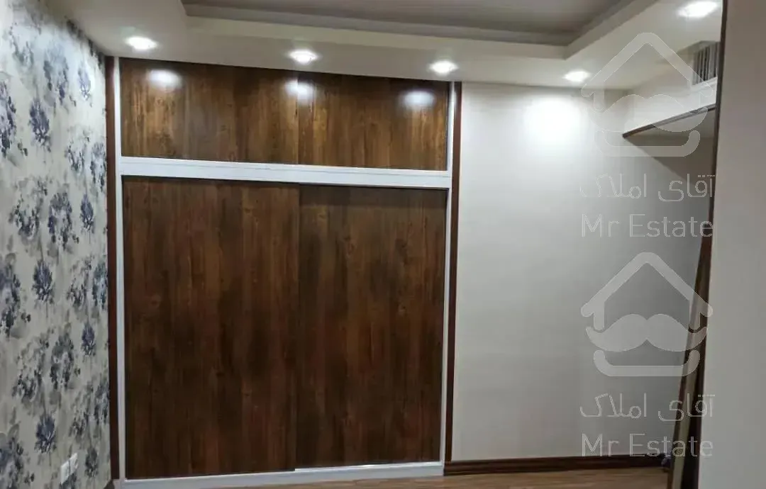 ۱۳۰ متری / ۳ خواب /اشراق / غرق در نور