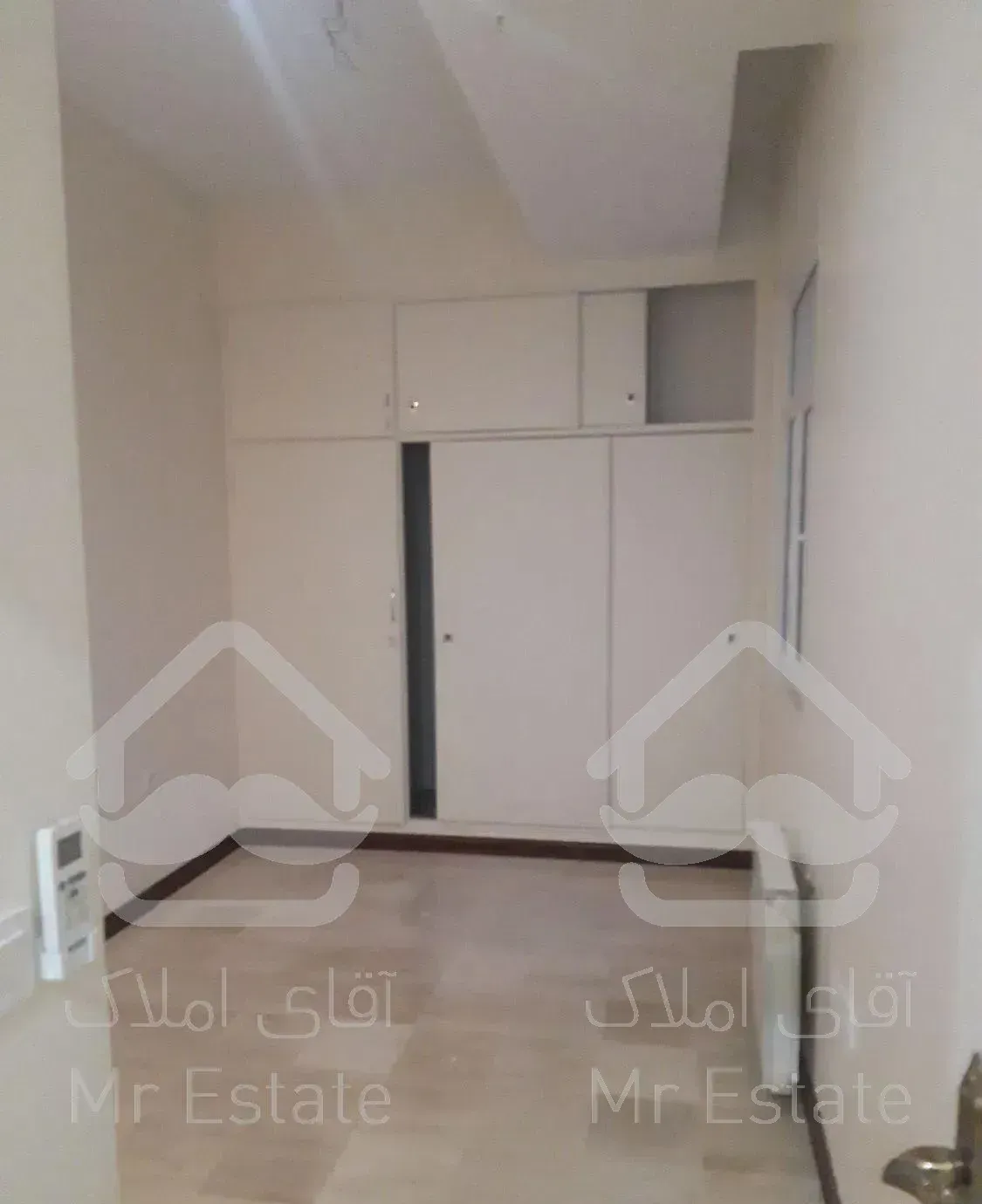 آپارتمان ۱۱۰ متر دو خوابه