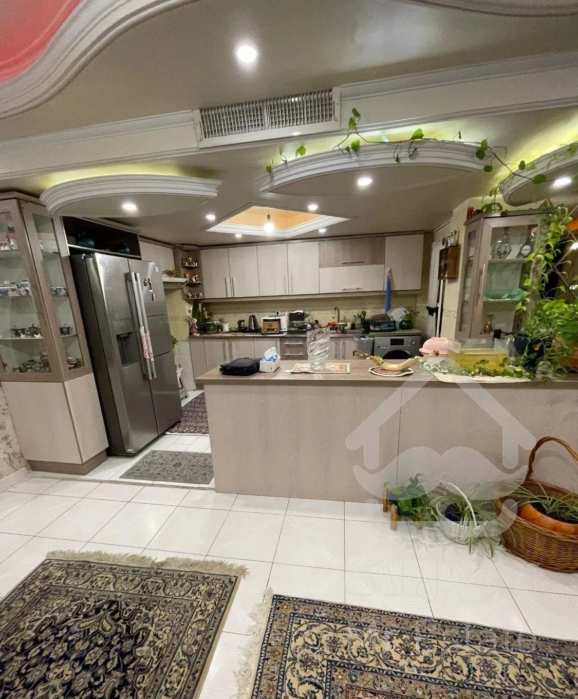 ۱۰۶متر ۲خواب/پونک/بلوار سیمون بولیوار/بازسازی‌شده