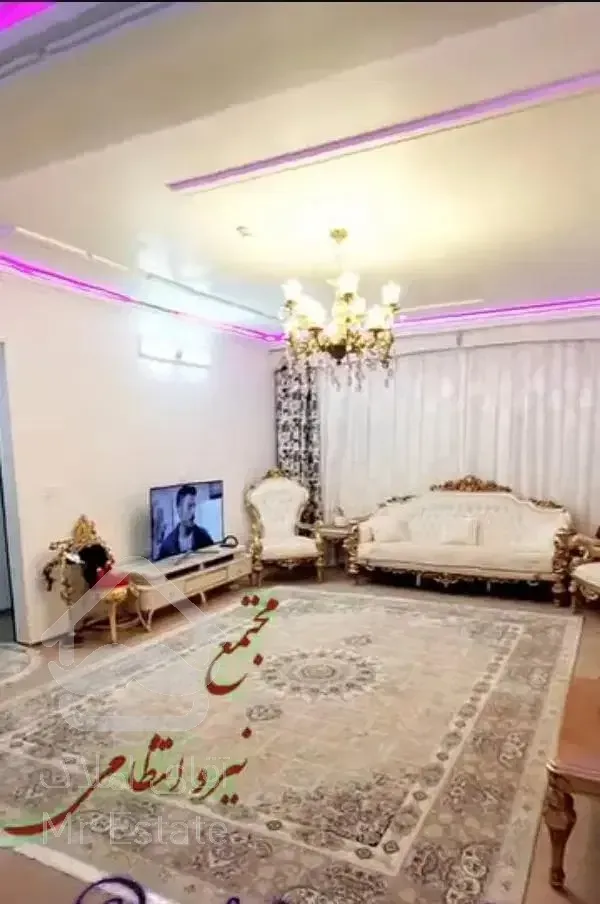 آپارتمان ۸۵دمتری ۲ خواب