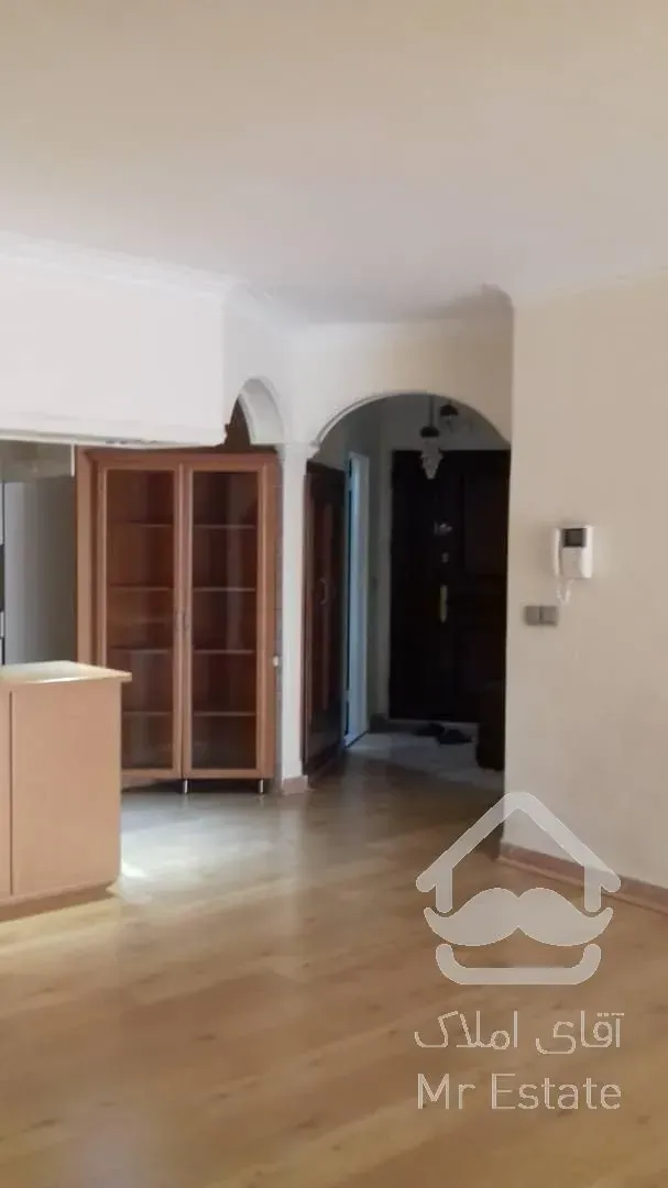 آپارتمان ۱۷۵ متری سعادت آباد