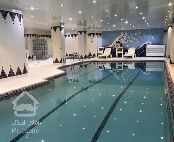 اپارتمان ۲۳۰ متر محمودیه با ۳۲ متر حیاط اختصاصی