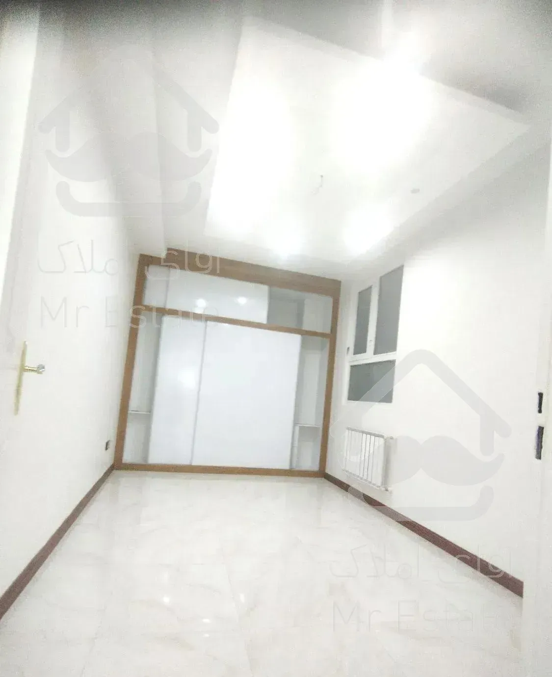 شمال غرب تهرانپارس 118متر،نوسازی شده،فول،ویو ابدی