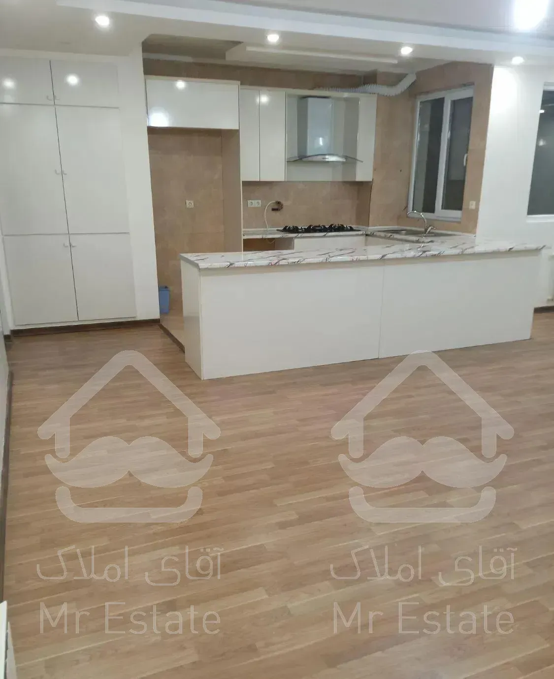 شاهین شمالی ۱۱۳ متر ۲ خواب گذر ۱۶ متری