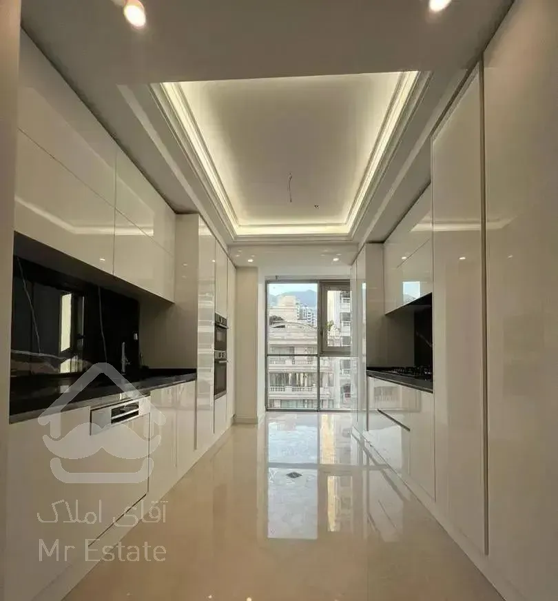 ۲۵۵ متر ۳ خواب مدرن خوش نقشه