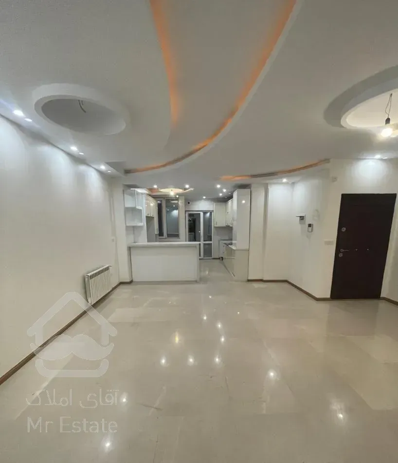 آپارتمان ۸۰ متری ۲ خوابه بازسازی (۱۶۴غربی)