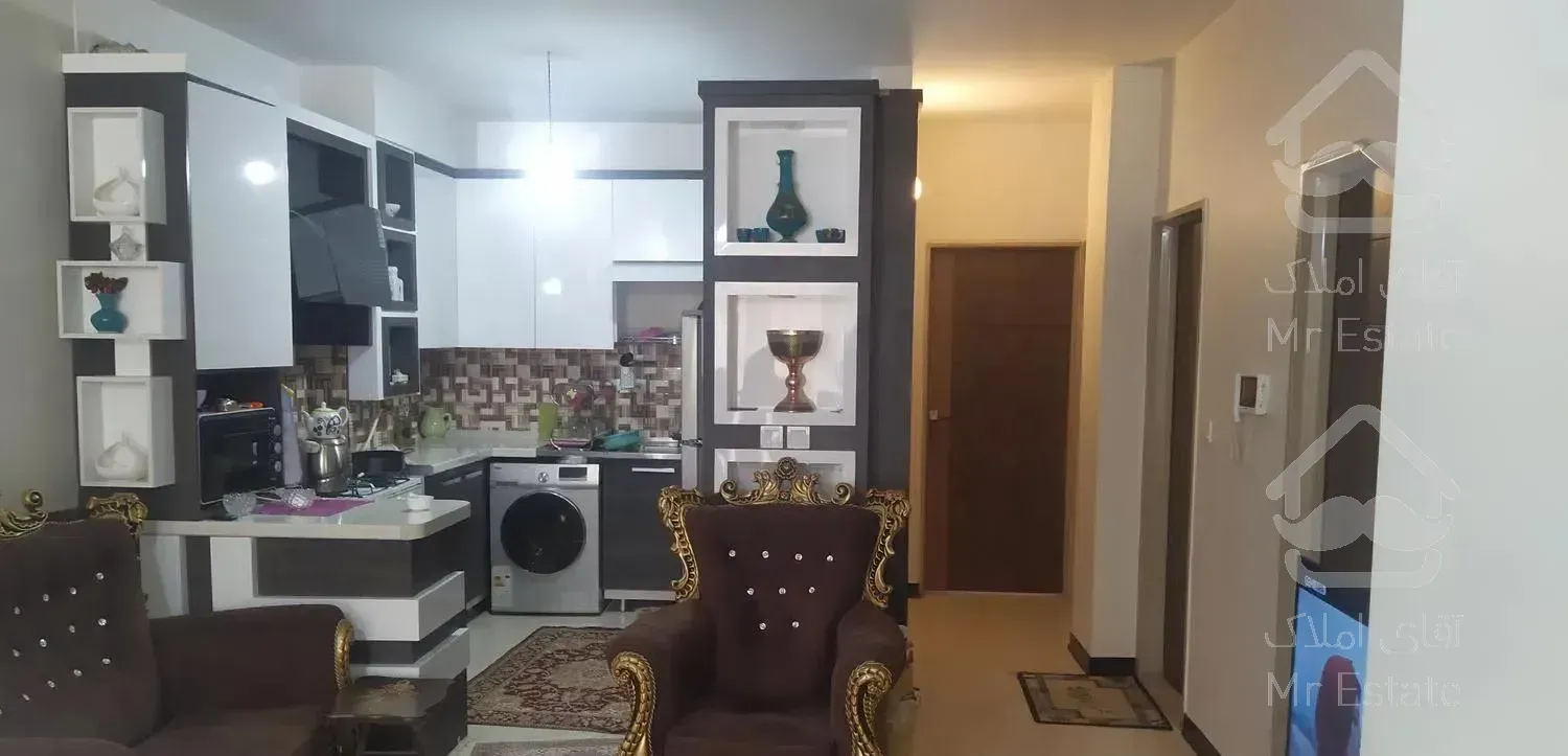 آپارتمان ۸۰ متری در شهرک سیمرغ