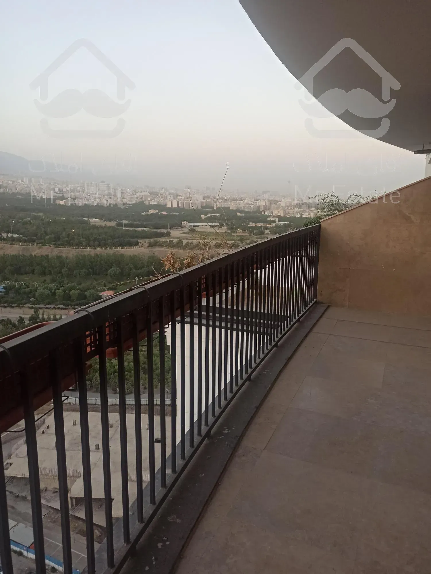 ۱۲۰متر ویو ابدی رو به بوستان جوانمردان قرارداد ۲ساله