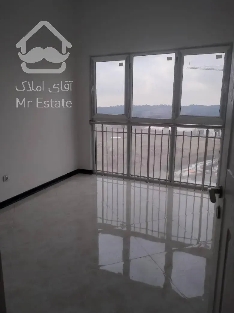 ۱۰۵ متر دوخوابه ویو دریاچه خوش نقشه