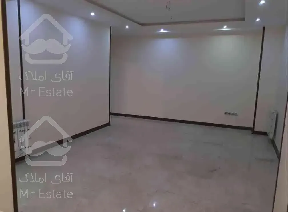 فروش اپارتمان *۸۱متر دوخوابه*بلوار فردوس شرق