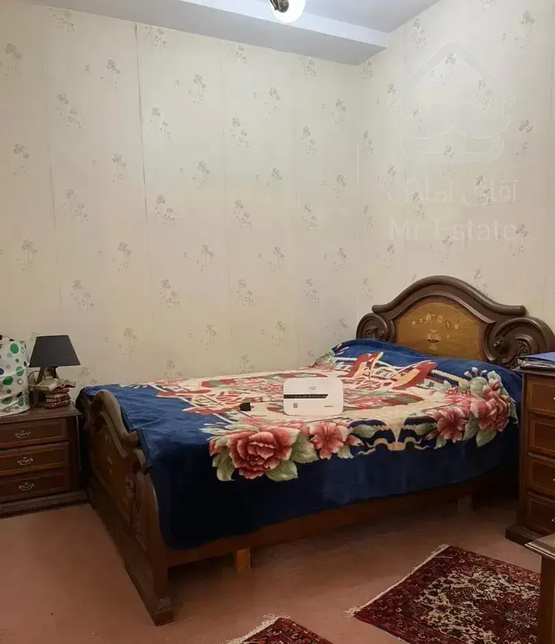 کنار مترو سبلان پارکینگ دار