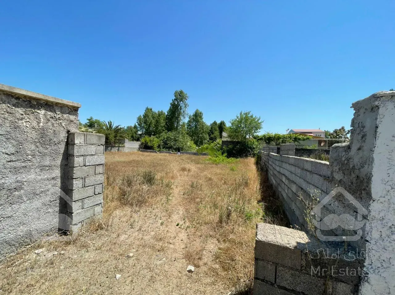 زمین مسکونی سند دار نزدیک ساحل