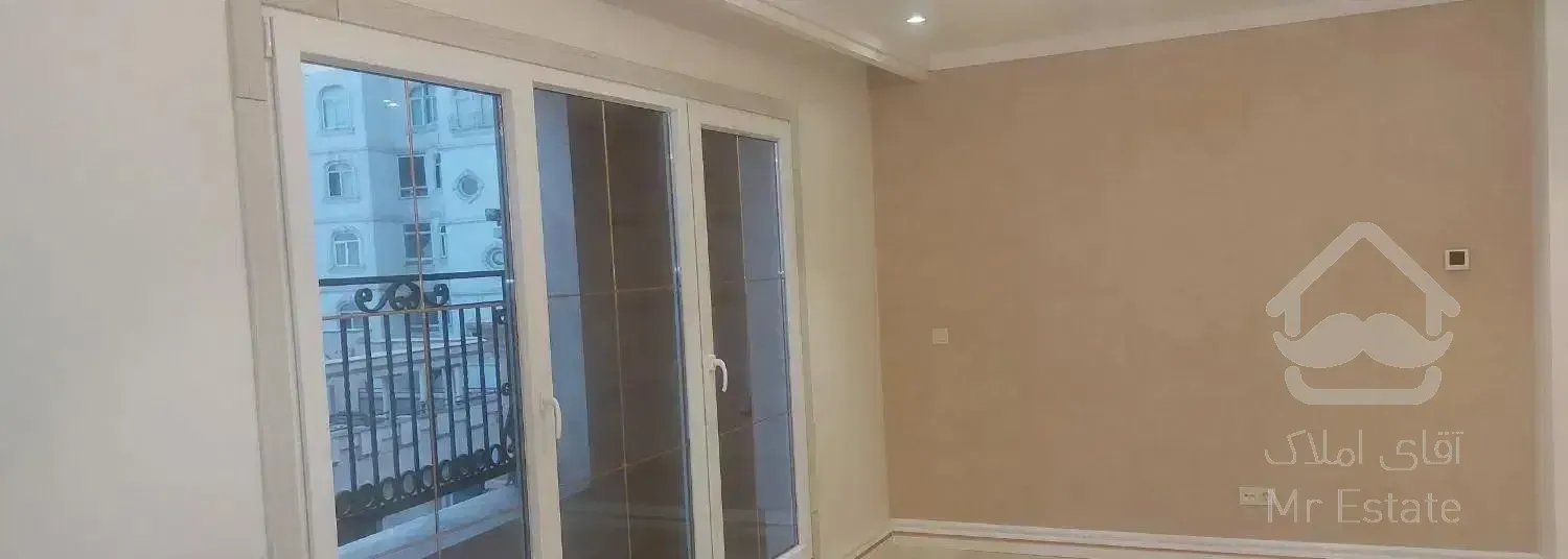 ۱۵۰ متر۳خوابه ۳ پارکینگ بدون مشابه فول مشاعات