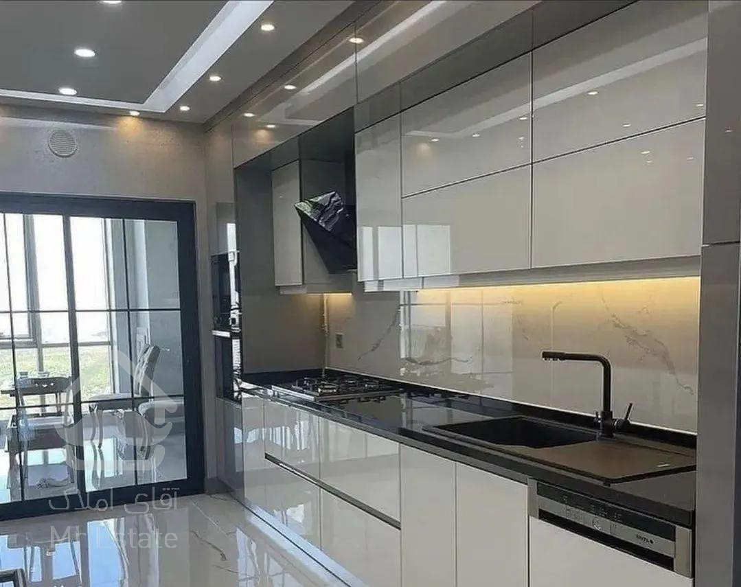 آپارتمان۱۱۳متر/فول/دوخواب/کلید نخورده/میدان سما