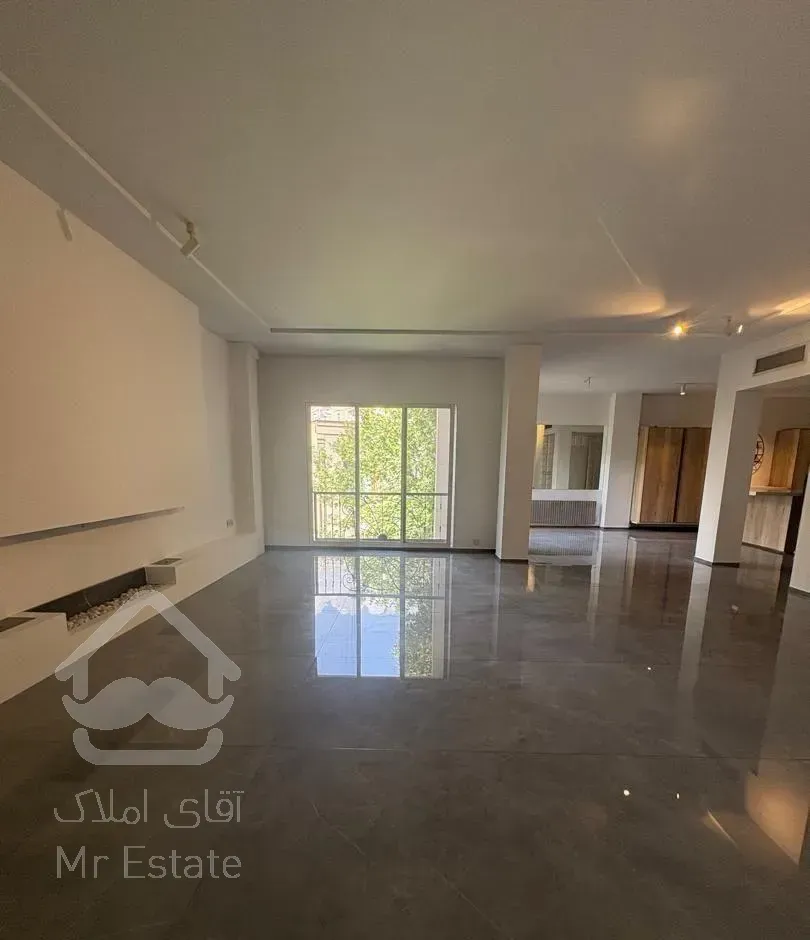 اجاره آپارتمان ۲۲۰ متر فرشته