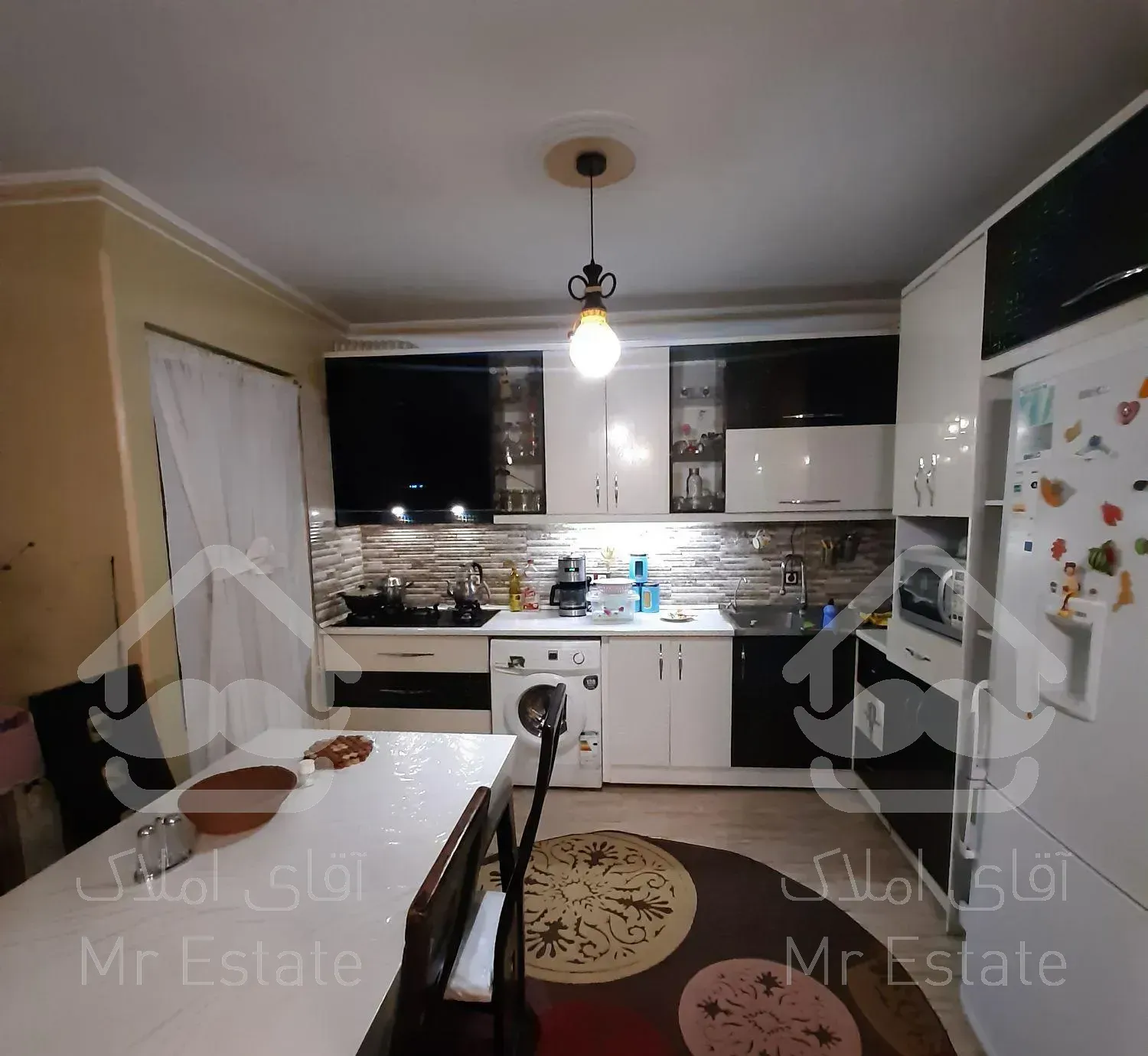 آپارتمان دوخواب فاطمی گلها