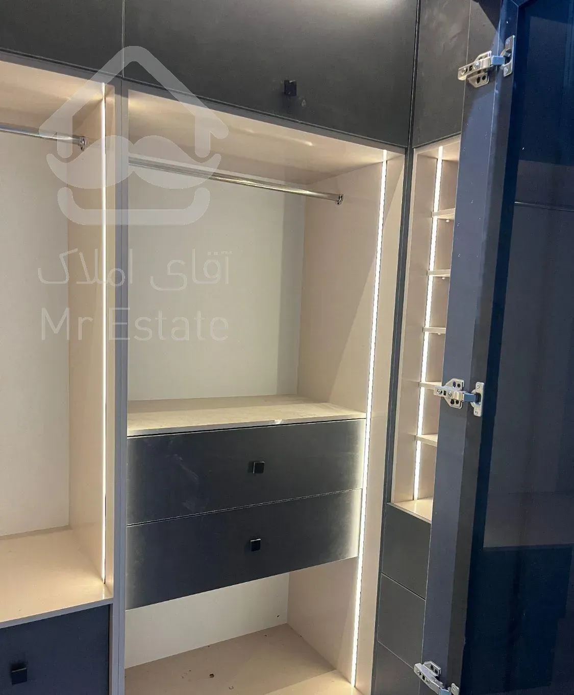 فروش ۱۶۰ متری لوکس در زواره