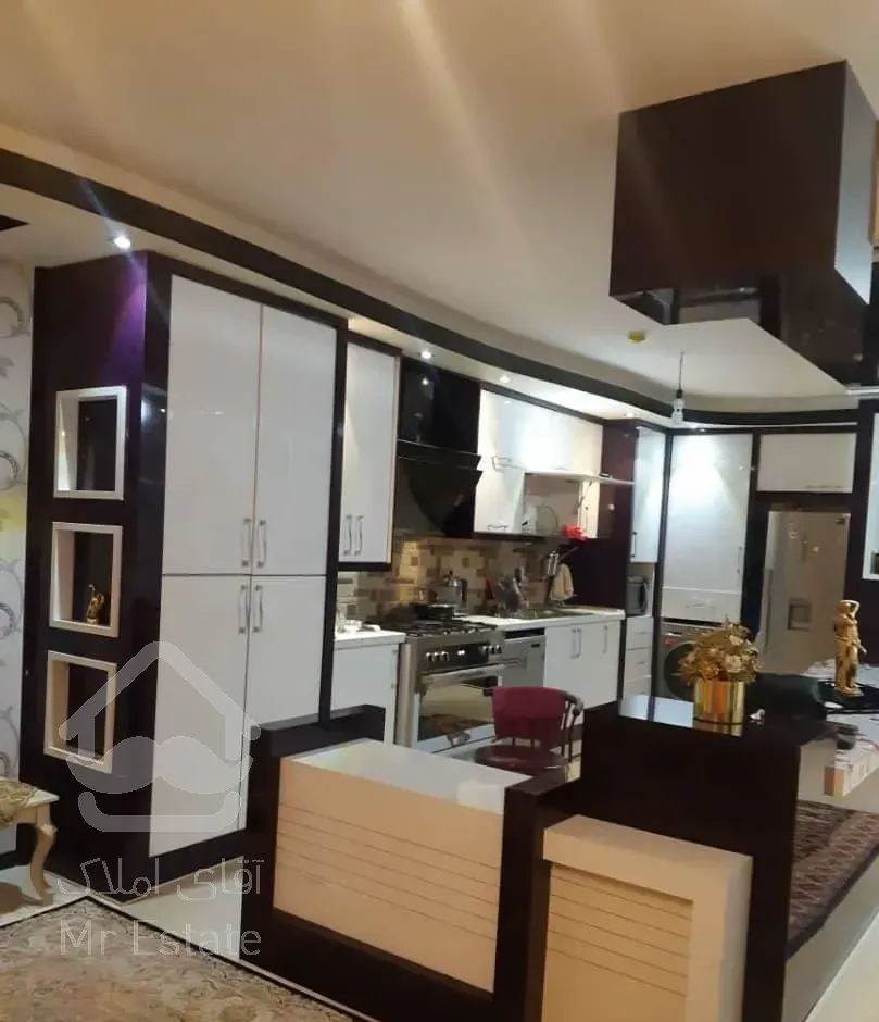 فروش آپارتمان ۱۲۷ متری ۲ خواب زیر قیمت در ملک‌شهر