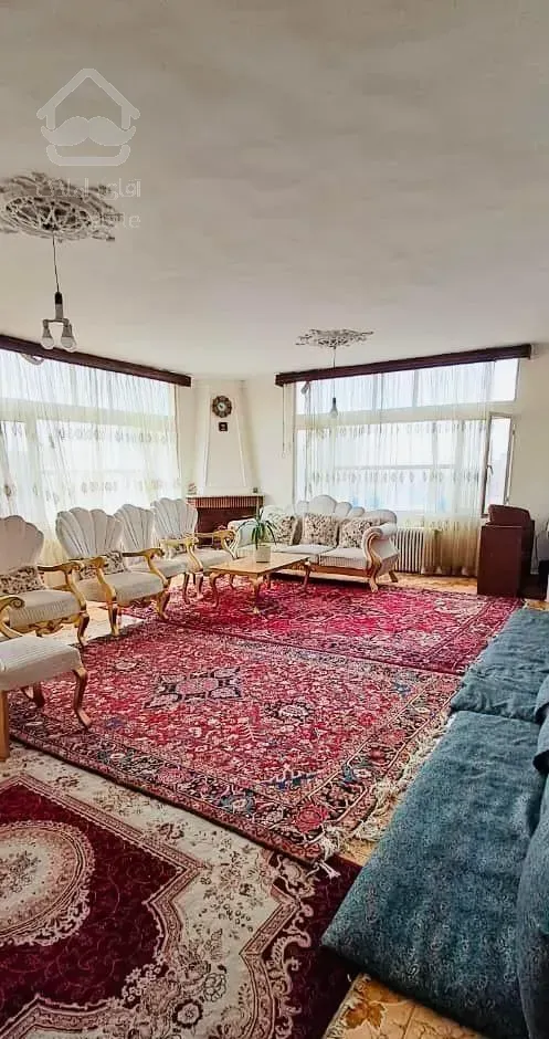 ۱۳۰ متر/فلکه اول/غرق در آفتاب