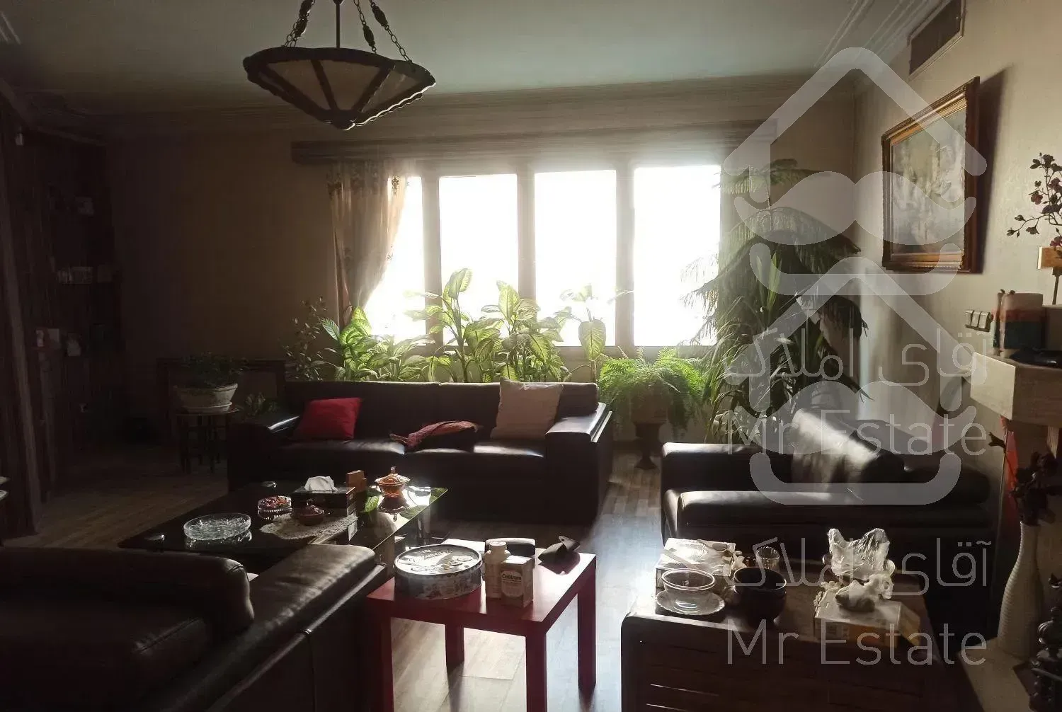 آپارتمان ۲۰۰متری اندرزگو سلیمی جنوبی