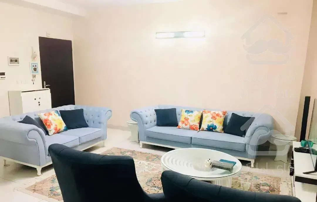 دوخوابه/تاجداری/پارکینگ اختصاصی