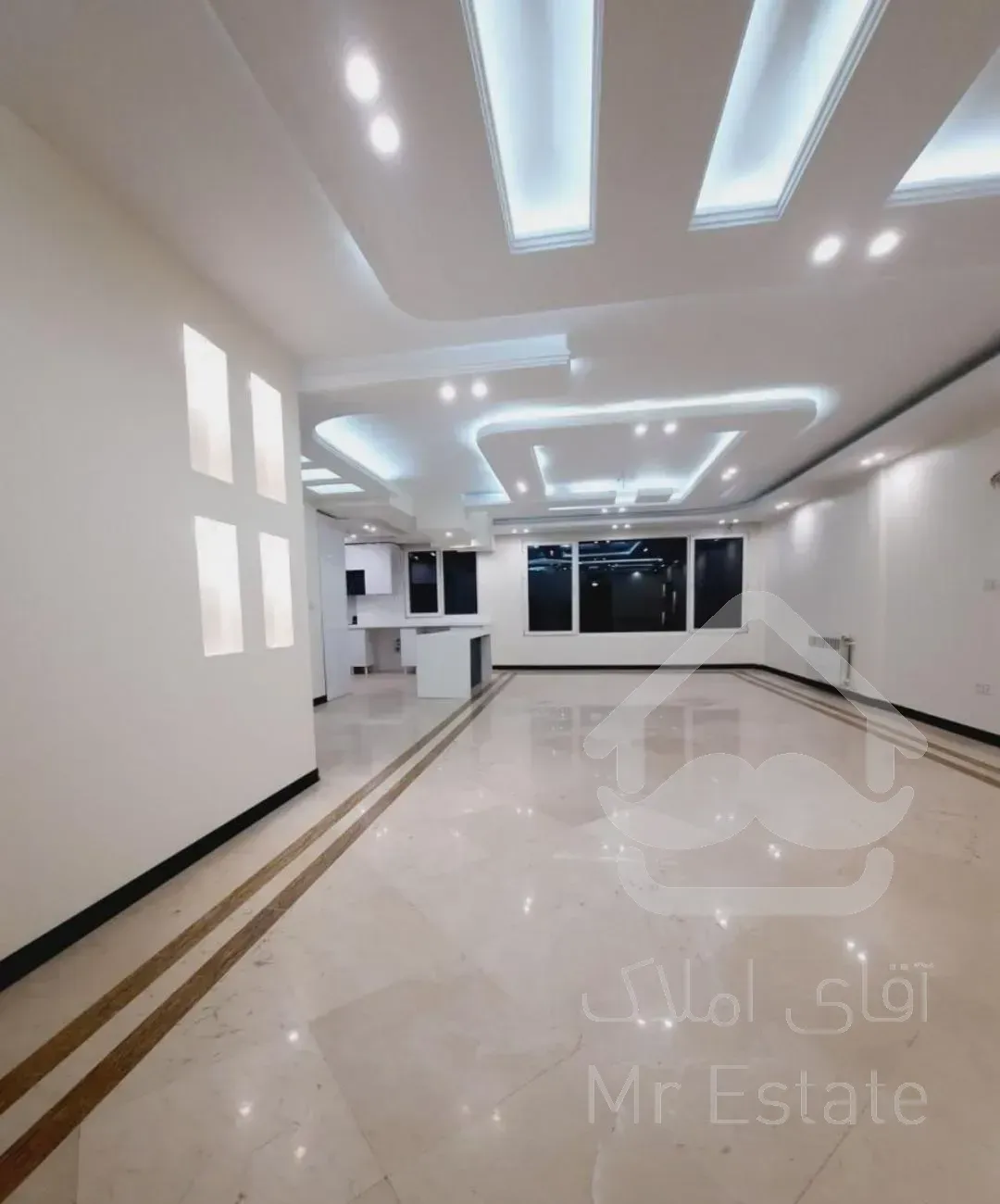 آپارتمان ۱۴۳متر۳خ/فرعی تاپ/۲ پارکینگ/مسکن کویر