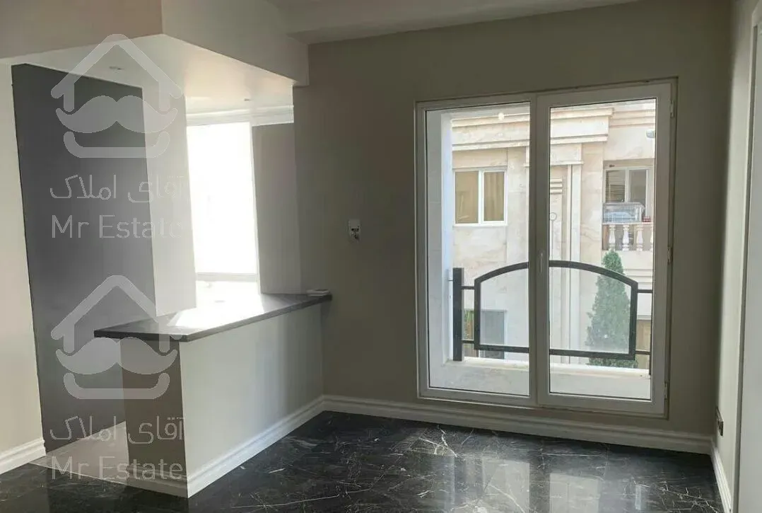 آپارتمان 130متر دو پارکینگ کلیدنخورده