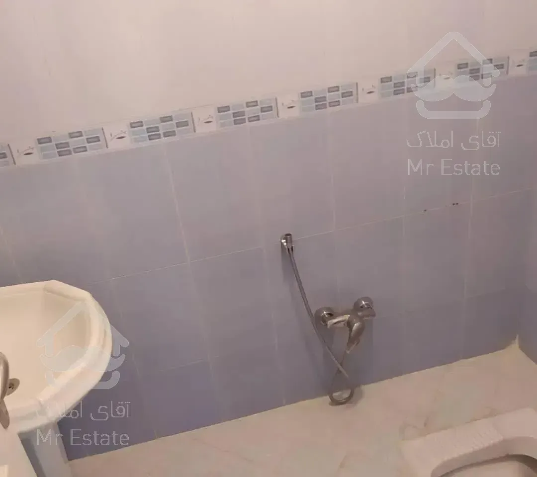 برج سروناز ، ۸۰ متر دو خواب