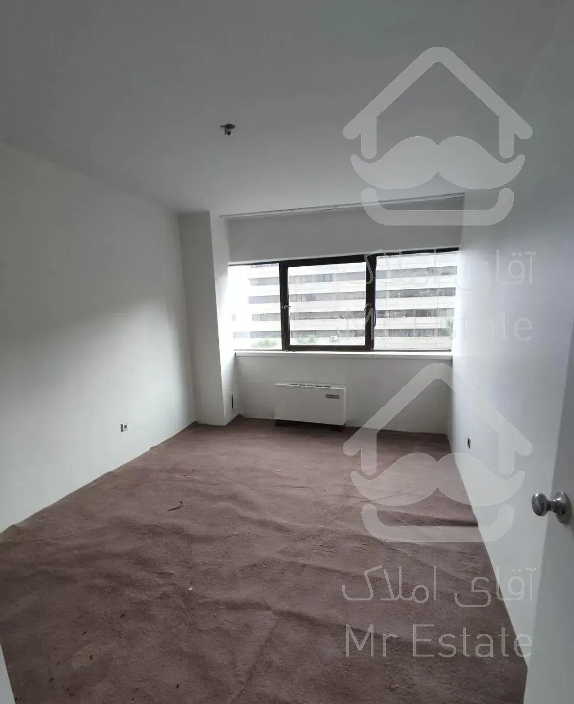 رهن و اجاره/3خوابه/141متری/با پارکینگ و انباری