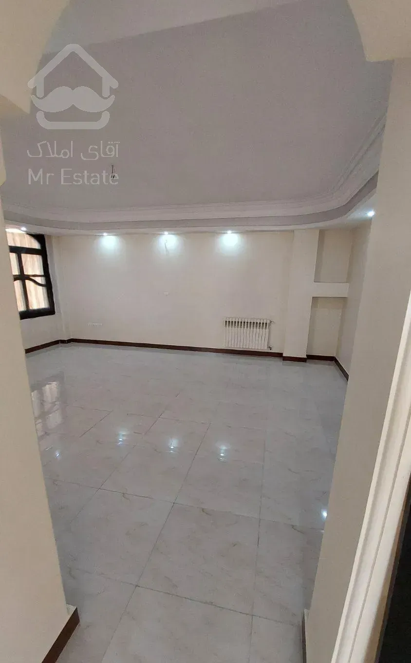 فروش آپارتمان ۱۲۵ متری ۳ خوابه طبقه ۳ در کوی مهران