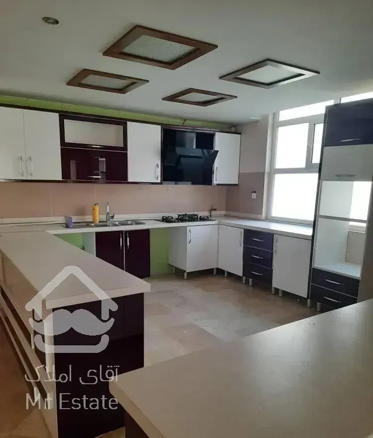 آپارتمان ۱۲۸متر ۳خوابه شیک