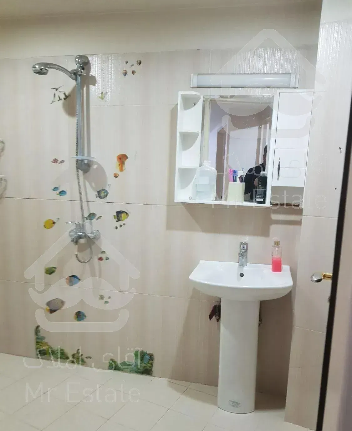 ۱۰۳ متر دوخوابه فول امکانات اشرفی خیابان باهنر