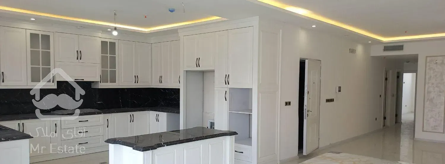 آپارتمان / سجاد / ۱۴۰ متر / سه خواب / تاپ لوکیشن