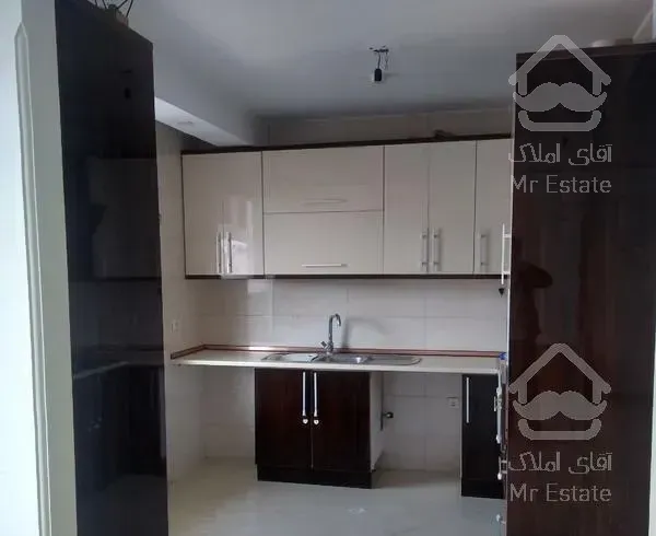 طبقه آخر-۹۰متری دو خواب-ویو دریاچه