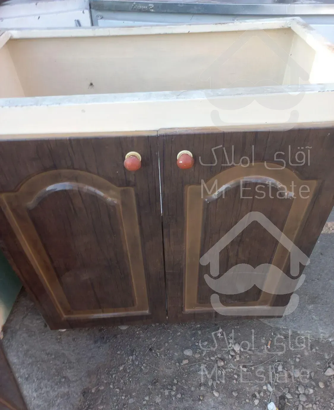 رنگ وتعمیروخریدوفروش انواع کابینت فلزی