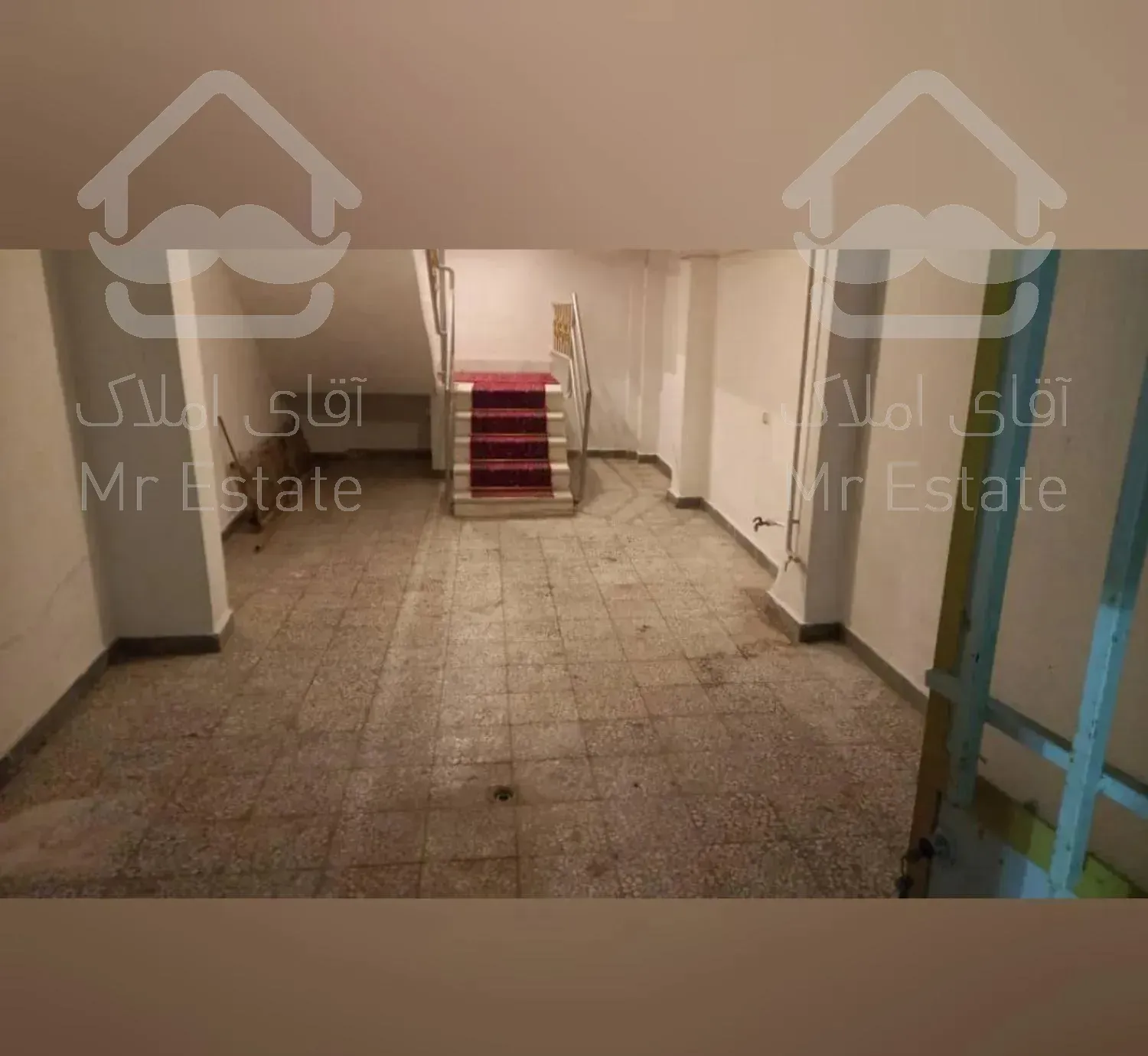 خانه ۷۴متری در گمرکات