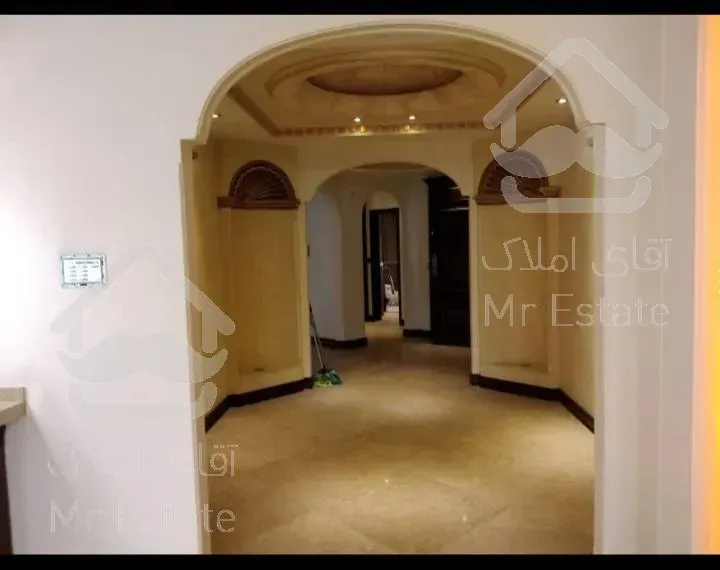 رهن اپارتمان ۴۱۰متری در فرمانیه