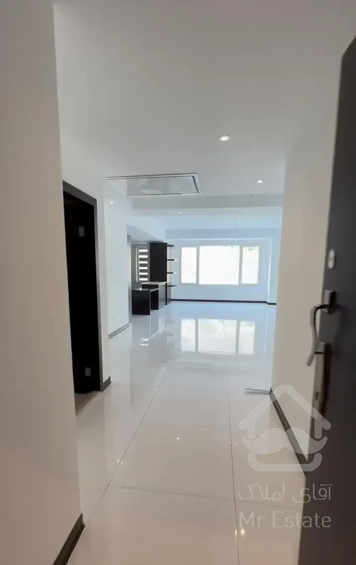 ۱۶۰ متر برج سفید فوق لاکچری