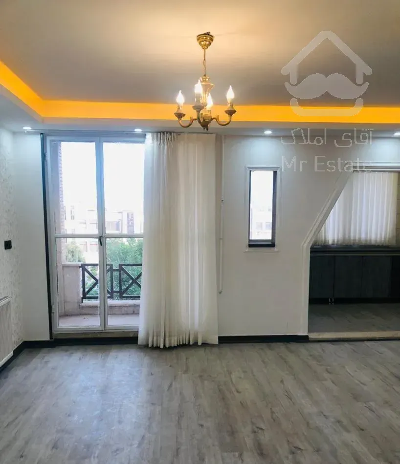 اجاره آپارتمان صفاییه ۶۸ متری ۱ خوابه طبقه ۳