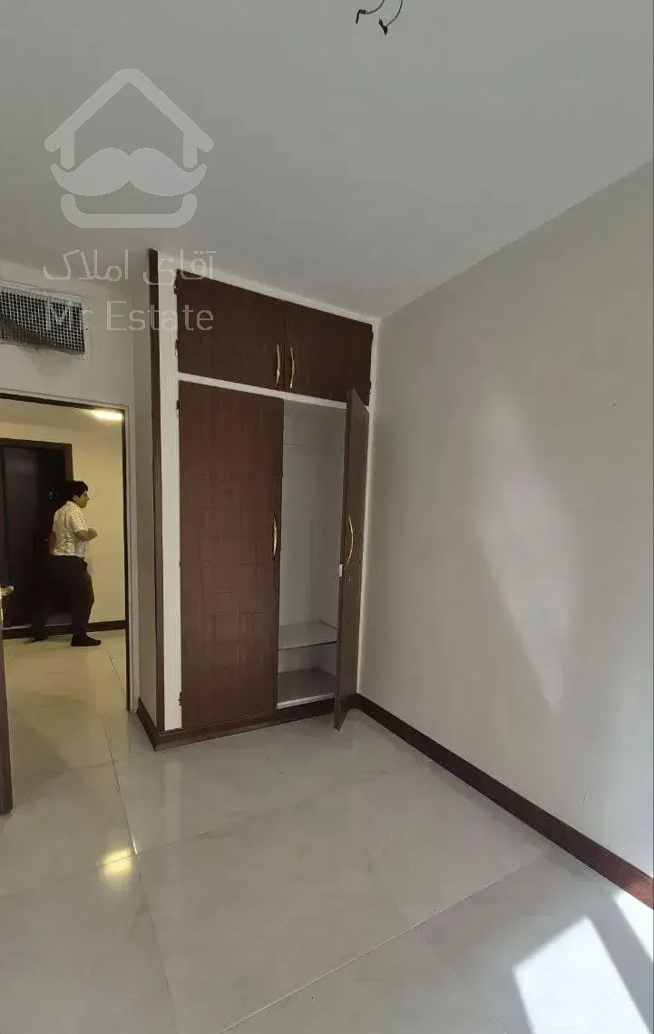 خیابان افتاب ماهتاب ۸۶ متر ۲ خوابه