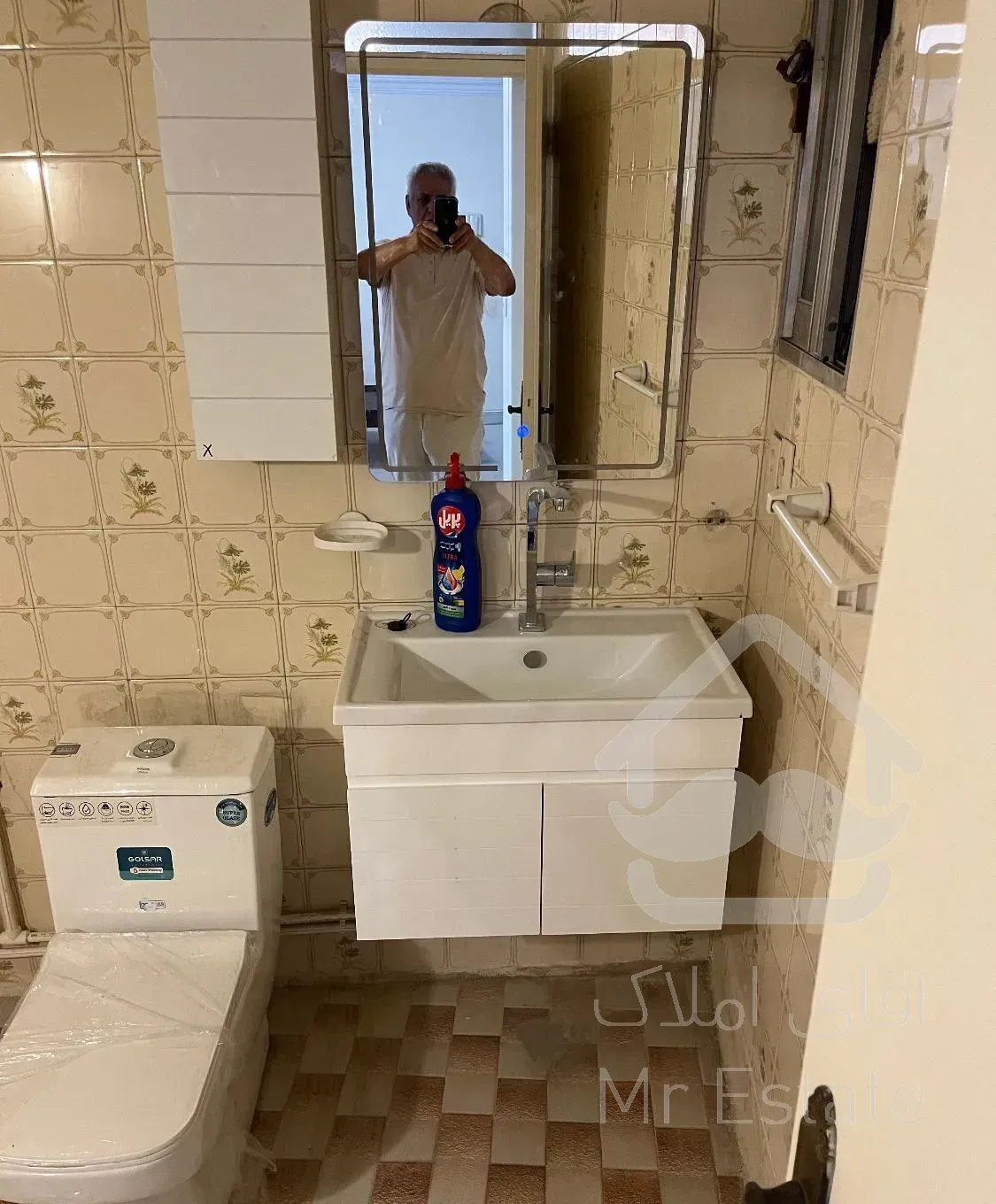 یک دستگاه آپارتمان به متراژ ۱۲۰ متردر قبا